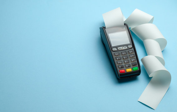Preciso comprar bobina de papel para minha máquina de cartão? Usando a bobina de papel da máquina de cartão