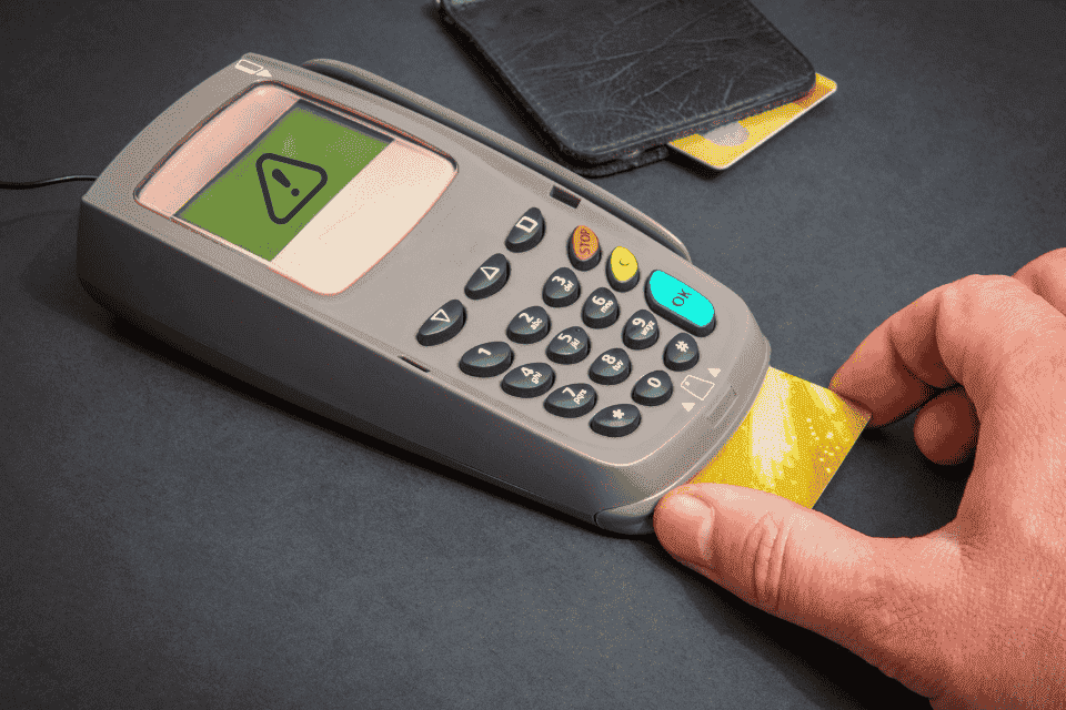 Erro 96 do cartão de crédito: Entenda o código e saiba como resolver