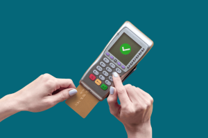 Como fazer um fechamento de vendas eficiente usando a maquininha
